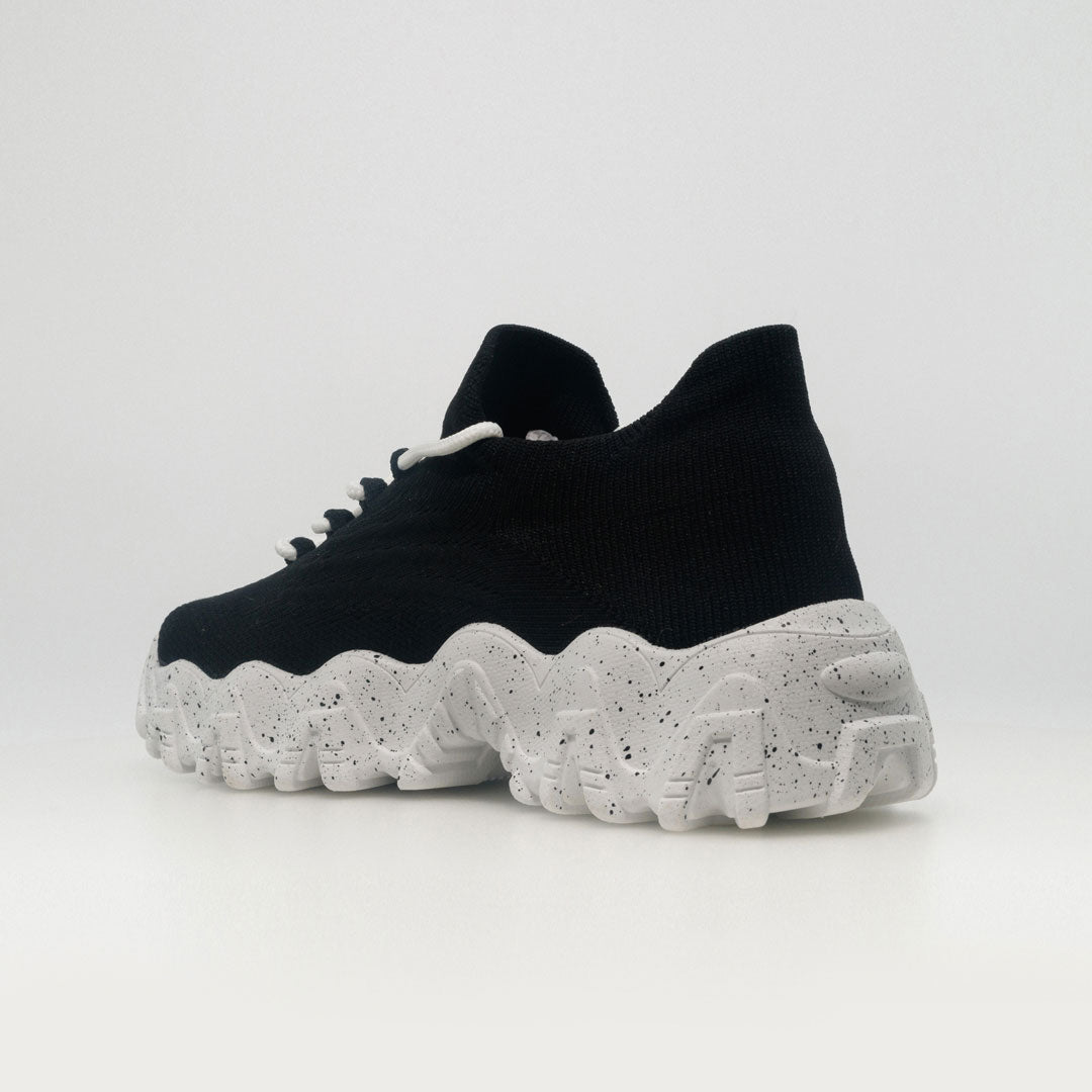 Footively Classic (Black White)